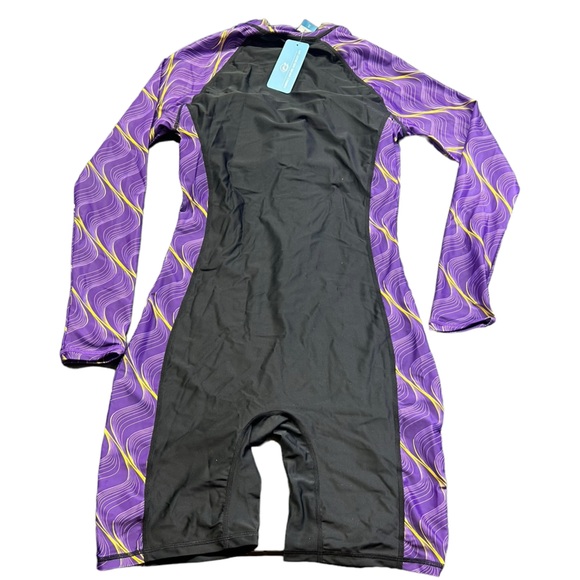 Halcurt Womens Boyleg One Piece
Rashguard surf Swimsuit UPF50 Front ZipSurf NWT - Picture 5 of 10